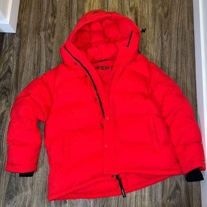 Aritzia Super Puff - XL